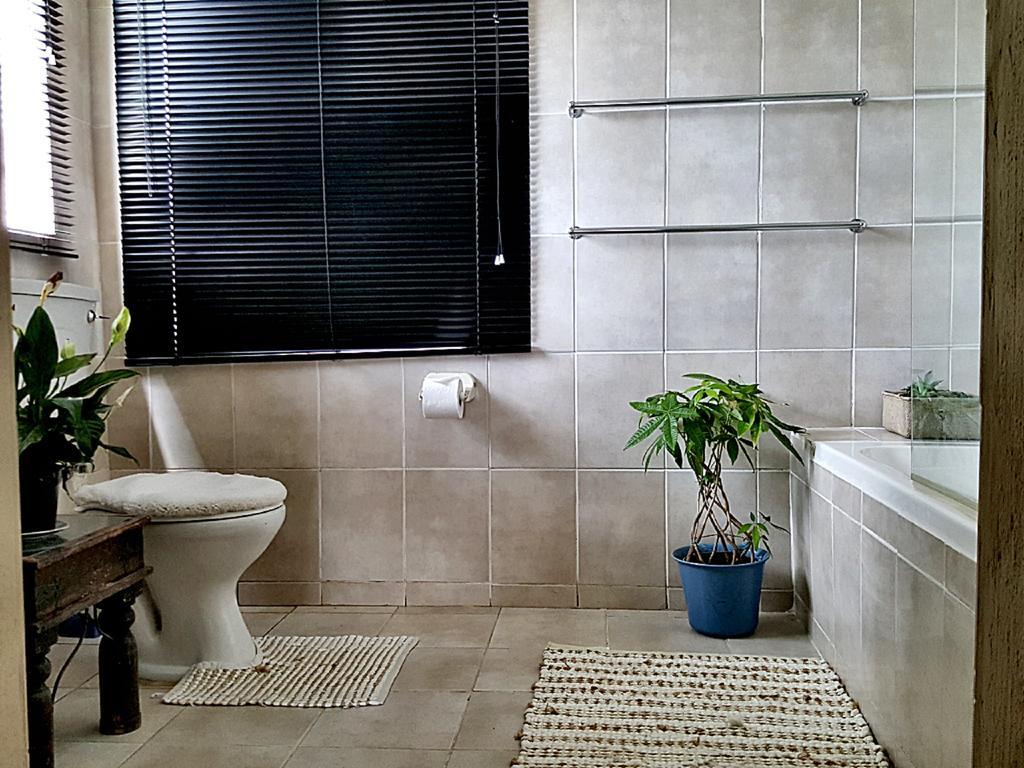 Midrand Guesthouse - Tasa ห้อง รูปภาพ